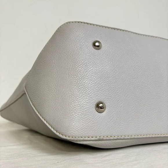 NINE WEST Vintage 90s Y2K faux leather light grey minimalist neutral tote bag - Picture 9 of 16